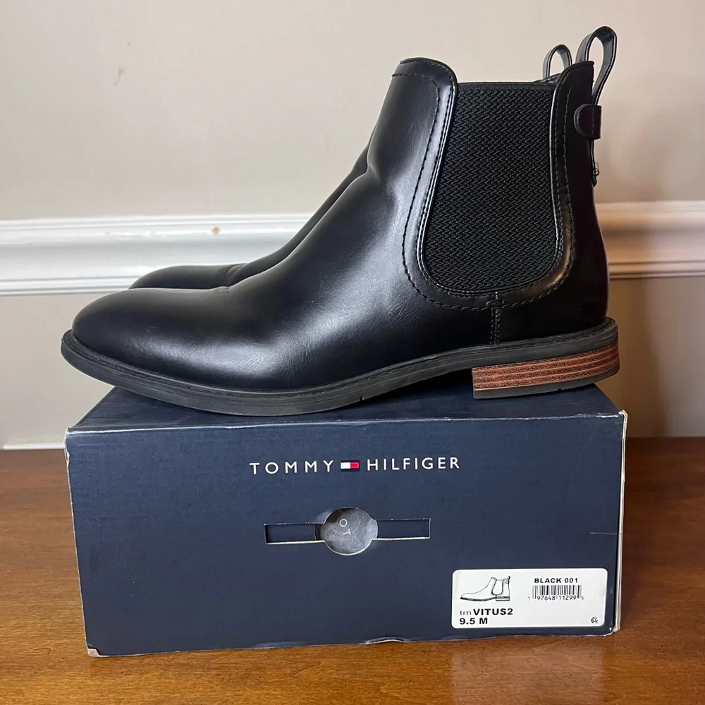Tommy Hilfiger Vitus 2 Men’s Black Chelsea Boot Size 9.5